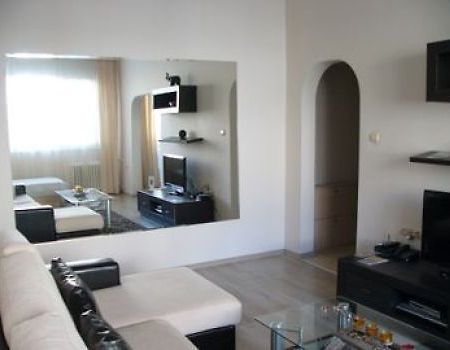 Vip Apartments - Lyuben Karavelov Street София Экстерьер фото