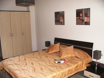 Vip Apartments - Lyuben Karavelov Street София Экстерьер фото